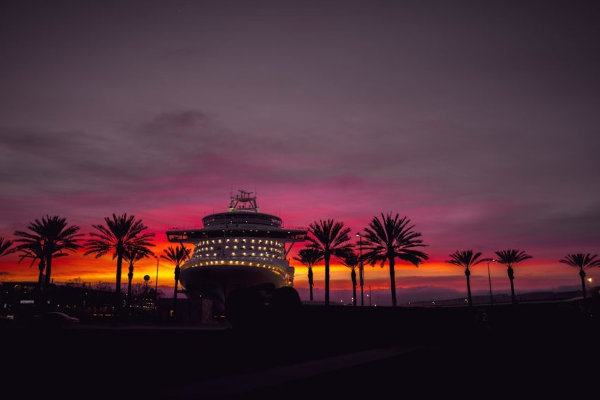 Sail Liberty | Catch the Glow: Unforgettable San Diego Sunset Cruise Experiences